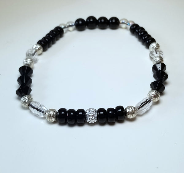 Black, Silver, and Transparent Beaded Anklet